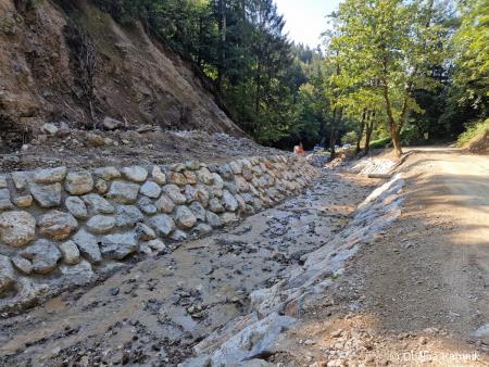Sanacijska obnova vodotokov in hudournikov po poplavah (5)